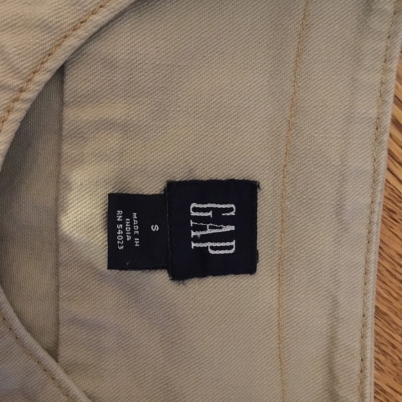 Gap khaki waist length jean jacket - Picture 3 of 4